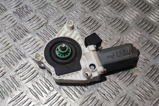 Электродвигатель стеклоподъемника задней левой двери mercedes-benz cls (c218) a20782006424