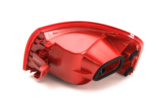 Задняя лампа 714027450702