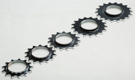 Зірочка FW 16T 1/8\