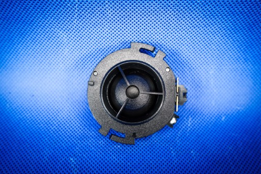 reprák wysokotonowy Audi A4 8K A5 8T0035399 BANG