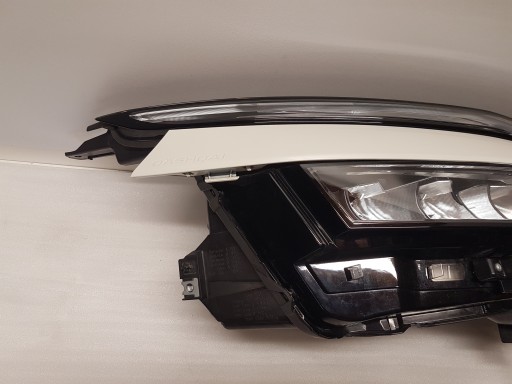 light front right NISSAN QASHQAI III LED 100-8D02G