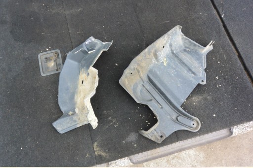 NISSAN MAXIMA A33 QX BLENDE ABDECKUNG DES MOTORS LINKS 00-05