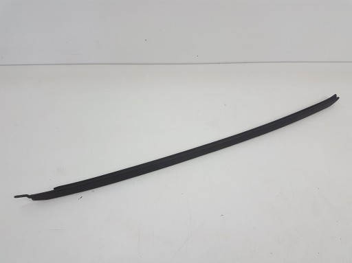 BMW X6 F16 молдинг лобового стекла передний левый 7462217