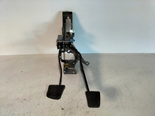 PEDAL KOČNICE KVAČILA MITSUBISHI SPACE STAR II 13- 1.0B 52KW
