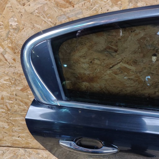 door rear. rear part side right Peugeot 508 and sedan