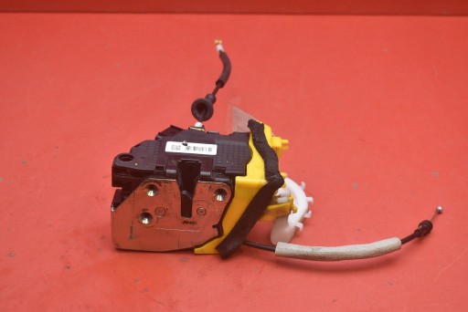 lock door right front front EU 81320-A2400 KIA CEED 2 II 5D HB 15-18