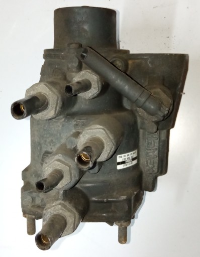 A0004319513 - Клапан причепа Mercedes-Benz Axor Atego