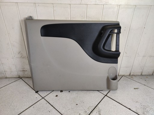 side door left side Chrysler Town and Country 5 facelift 2012