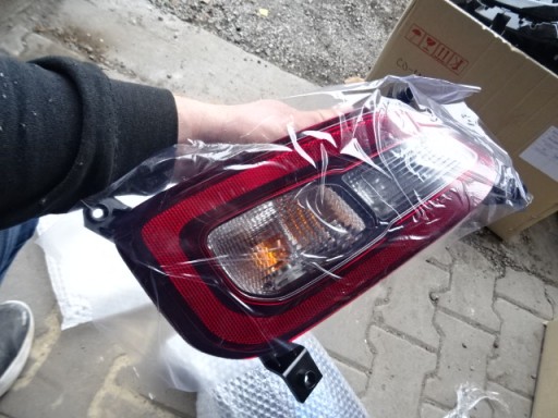 92406-K4010, 92406-K4010 - Hyundai kona ліхтар задній правий оригінал повний