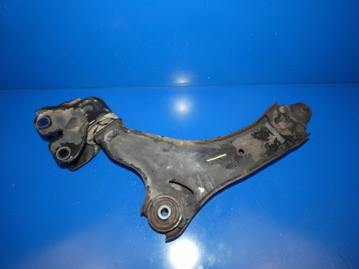 VOLVO XC60 and arm right front front