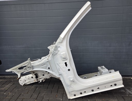 BMW X1 F48 quarter FARTUCH quarter pillar left front A96 MINERAL WEISS
