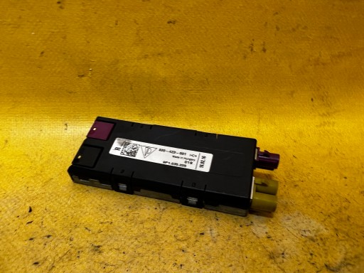 9P1.035.225 9P1035225 - Усилитель антенного модуля porsche 911 991 лифт