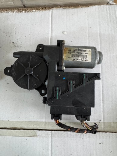 mini motor lifting windows left front SKODA FABIA and 6Q1959801A