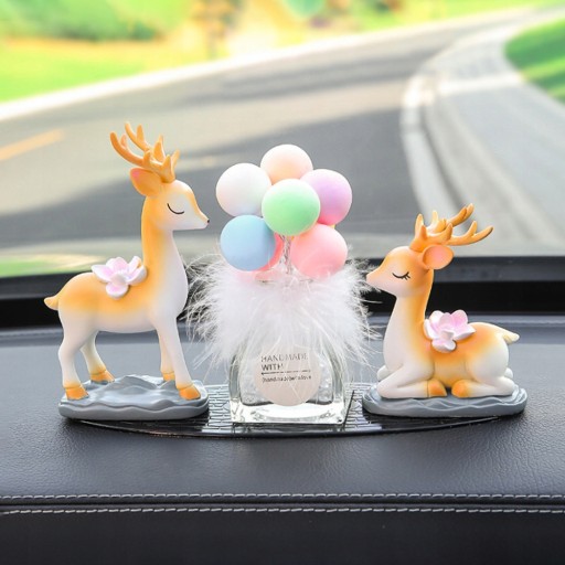 Слива олень модель орнамент для автомобиля