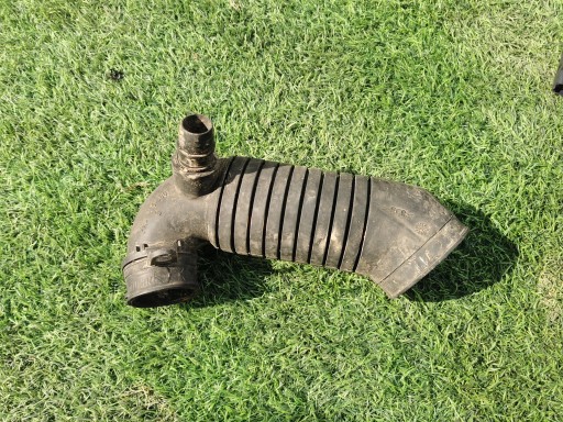 AUDI A4 B5 B6 VW PASSAT B5 hadice trouba intercoolera 8D0129615 8D0.129.615