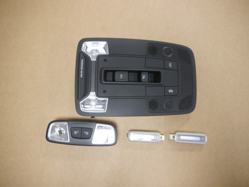 AUDI Q3 83A світлодіодні фари 81A947135T