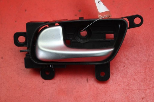 ВНУТРІШНЯ РУЧКА ДВЕРЕЙ ЛІВА ПЕРЕДНЯ INFINITI FX30 II 13R