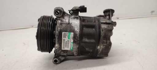 compressor of the air conditioning compressor; Volvo V70 2,4D