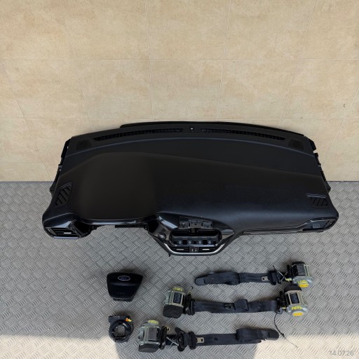 dashboard complete airbag console tension belts cockpit FORD FIESTA MK8 2021 ROK ST-LINE
