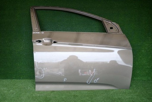HYUNDAI I40 11- door right front front