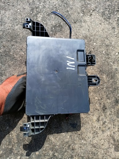 Module fusibles OPEL INSIGNIA A 13277322