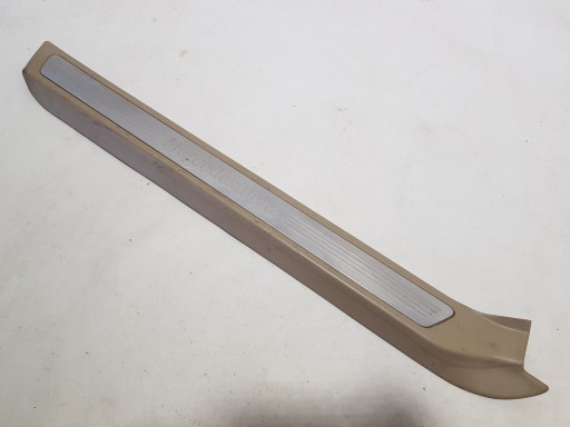 cap moulding threshold right inner MERCEDES W207