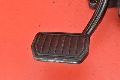 PEDAL pedale Bremse AUTOMAT 1044691-00-D TESLA MODEL 3 17-21