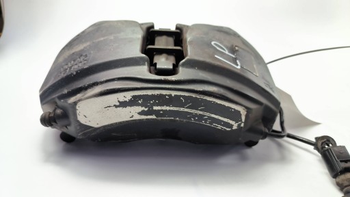 de l’étriers freins frein avant gauche AUDI A4 B9