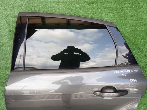 FORD FOCUS MK3 III HB door left rear. rear part