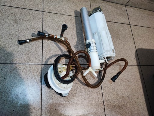 3D0919087G - Топливный насос правый AUDI A8 D3 3.7 4.2 бензин