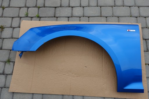 Audi a4 b9 15-19 рік ліве переднє крило + кріплення оригінал