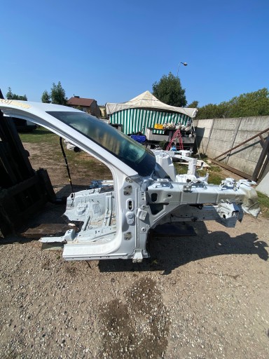 21334342 - Jeep Grand Cherokee WL ПРАВА РАМА З ДАХОМ ПРАВА ЧЕТВЕРТЬ