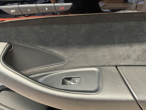 AUDI A8 4H D4 side door right front