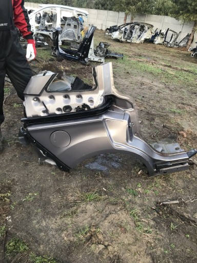 КРЫЛО ПРАВАЯ ЧЕТВЕРТЬ FORD GRAND C-MAX II MK2