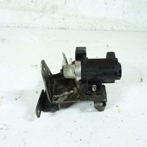 BMW 7 F01 F02 4.4 V8 Sensor Unterdruck 7595374