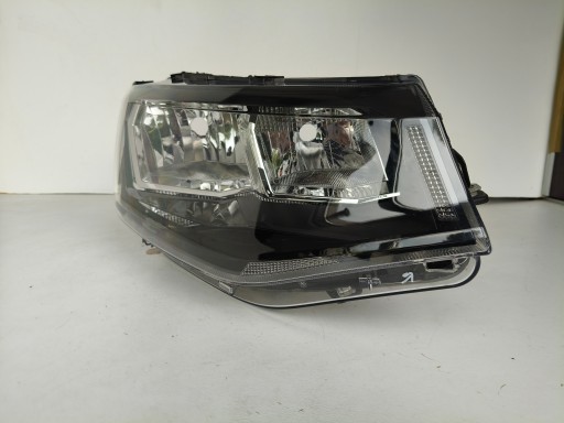 light right REFLEKTOR VW CADDY 2K 2K8 20