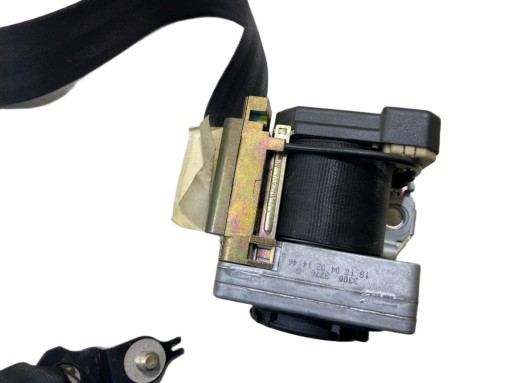 Gurten Sicherheits rechts vorne SKODA FABIA und 6Y0857702A