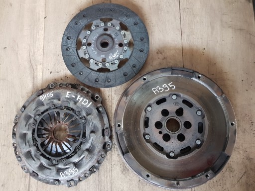 CITROEN C4 1.6 E-HDI 9H05 VOLANO USATO di pressione disco A395