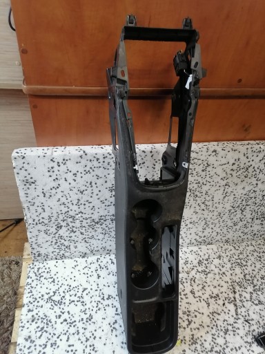 ЦЕНТРАЛЬНЫЙ ТУННЕЛЬ OPEL ASTRA J