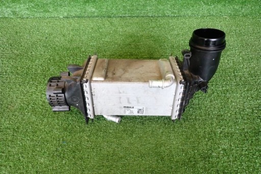 AUDI VW SEAT SKODA intercooler 04E145785E