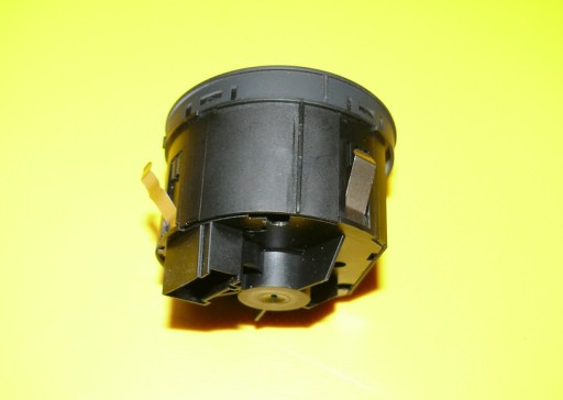 button switch of the lights HALOGENOW AUDI A6 C6 04-08r. 4F1941531D