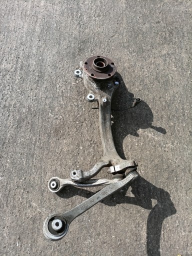 AudiOpelAudi2068 - Кулак поворотний з ступицею передній лівий audi a6 c6 2.0 tdi