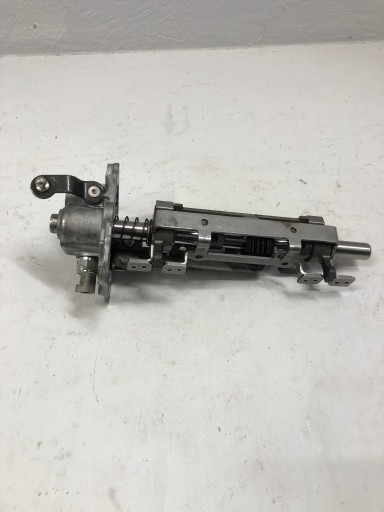 31259489 2.5B - VOLVO C30 C70 V50 S60 V70 2.5 B селектор рычага переключения передач 02-10