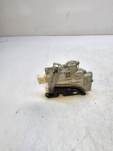 Schloß Tür rechts heck AUDI A4 B9 A5 A6 4G0839016B 9-PIN