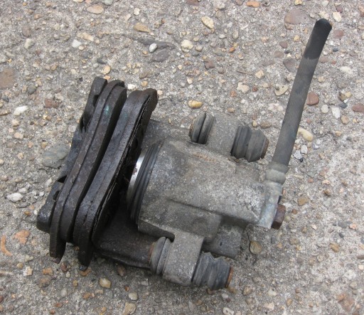 JEEP CHEROKEE LIBERTY KJ 2.5 CRDI caliper brake right rear part