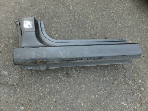 threshold left peugeot 207 5D 2009r