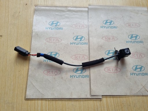 3 - Kia sportage iii 10-15 камера заднього виду оригінал 95750-3w100