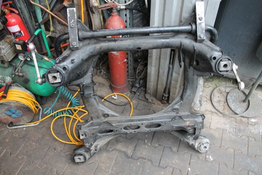 axle beam subframe PORSCHE CAYENNE front 7L0499314C
