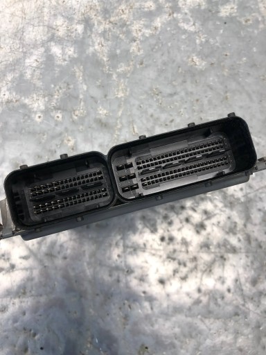 computer of the engine VW POLO V 6R 1.6D CAY 03L906023E