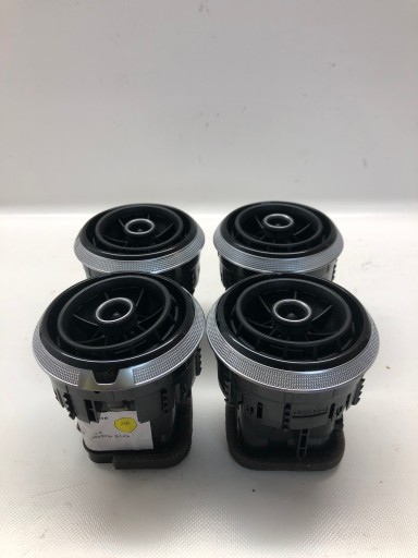 A3 8V 4X вентиляційна решітка 8v0820901a комплект!